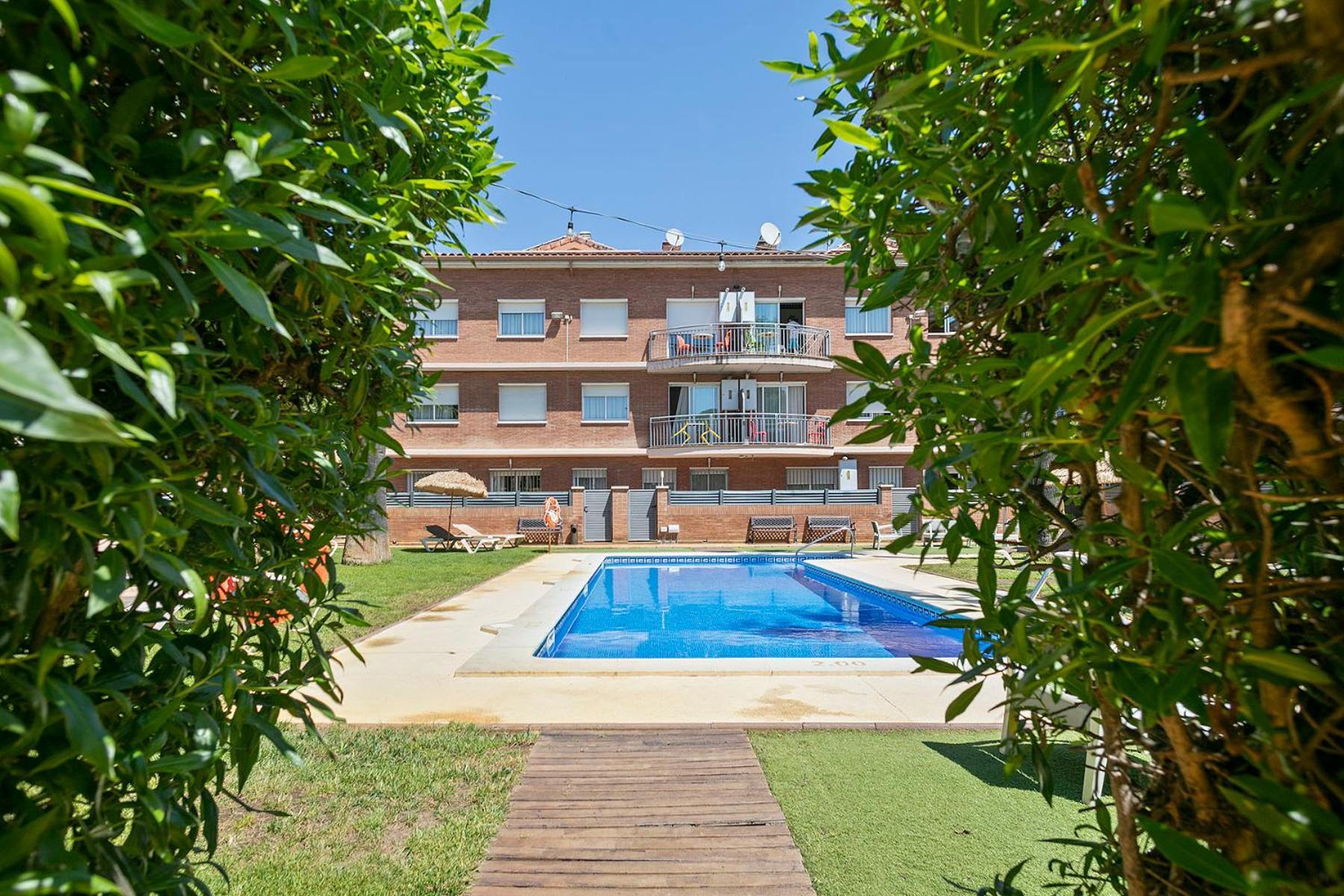 Apartamentos Velor กาสเตย์เดเฟลส์ ภายนอก รูปภาพ