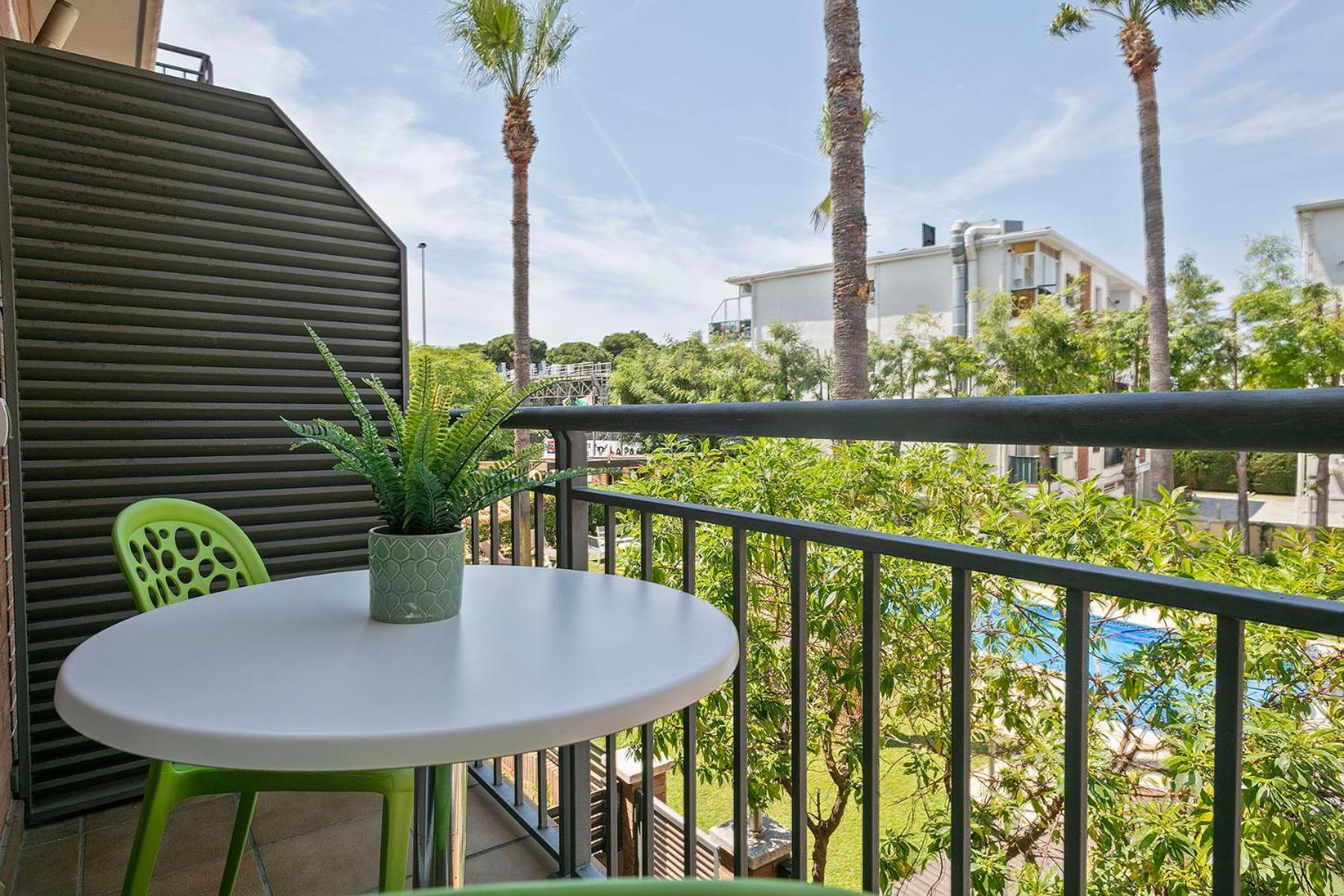 Apartamentos Velor กาสเตย์เดเฟลส์ ภายนอก รูปภาพ